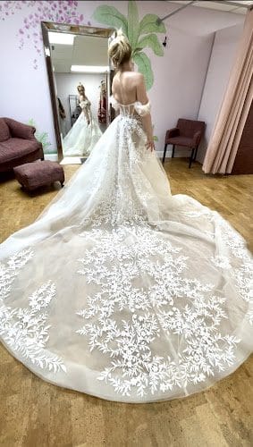 Aphrodite Designs & Alterations