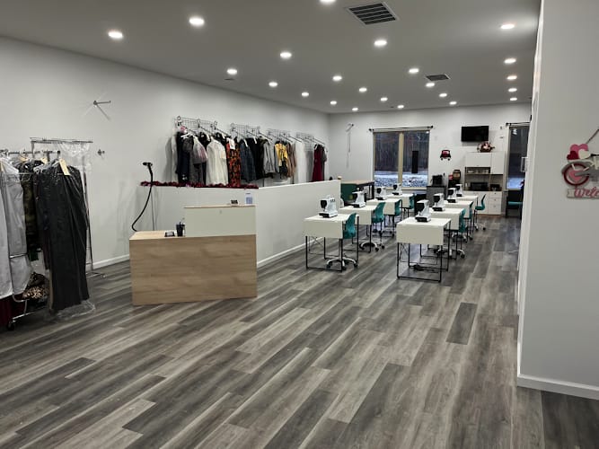 Bambi Linn Sews What