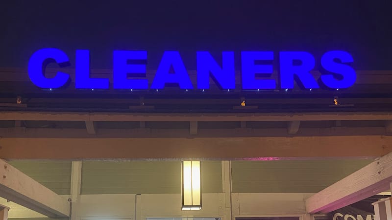 Beachside Dry Cleaners & Tailoring