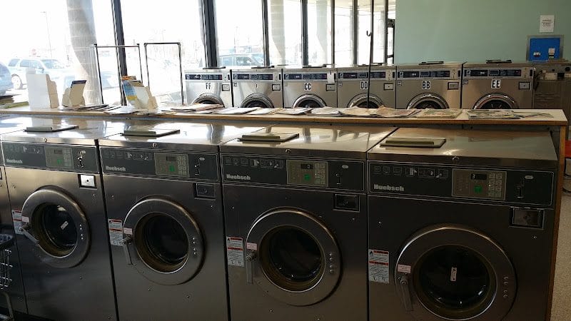 Bradford’s Cleaners and Coin Laundry