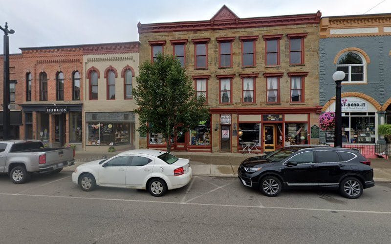 Buttons, Bobbins, & Thimbles