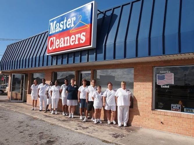 Crest Cleaners