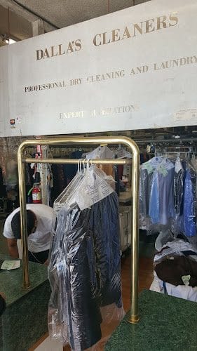 Dalla’s Same Day Cleaners and Expert Alterations