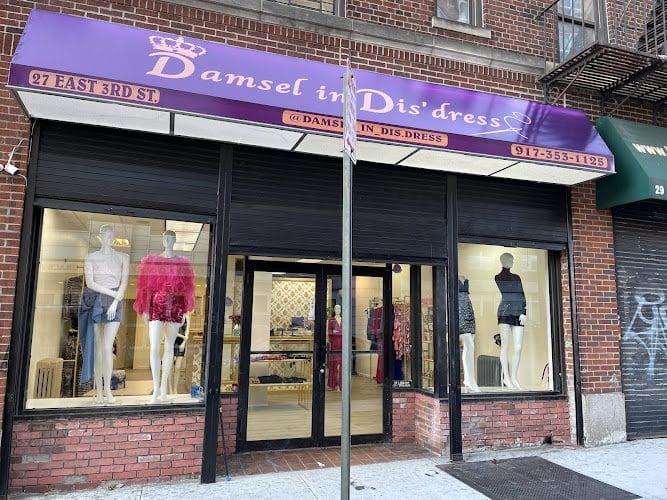 Damsel In Dis’dress