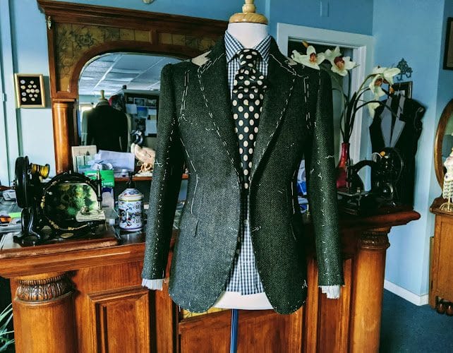 Dashi Custom Tailors