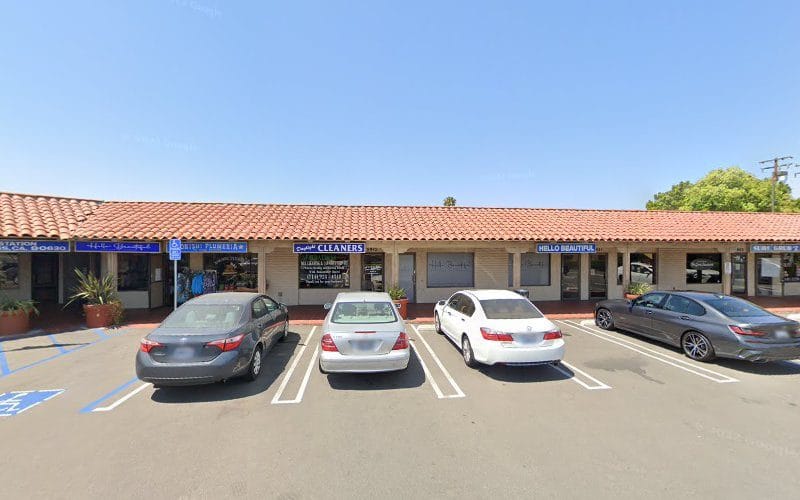 Daylight Cleaners & Alterations