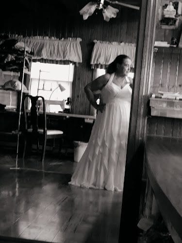 Debbie’s Alterations-Tailoring