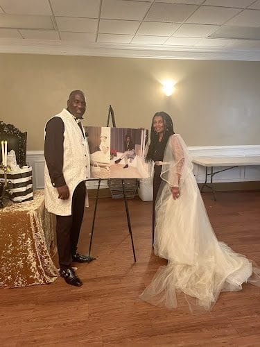 Debra’s Tailoring & Alterations