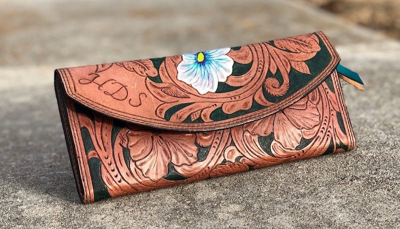 Diamond B Custom Leather Work & Repair