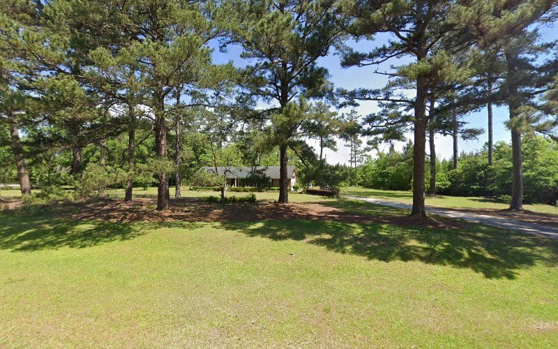 Ellen’s Draperies & Alterations