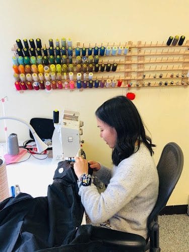Fiona’s Alterations & Bag Repairs