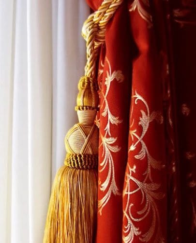 FM Seamstress and Curtains Designer