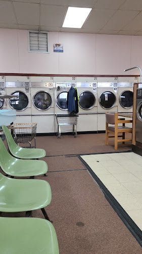 Fox Cleaners and Laundromat