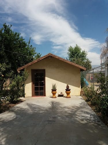 Guido Guijarro Dress Maker and Expert Alterations