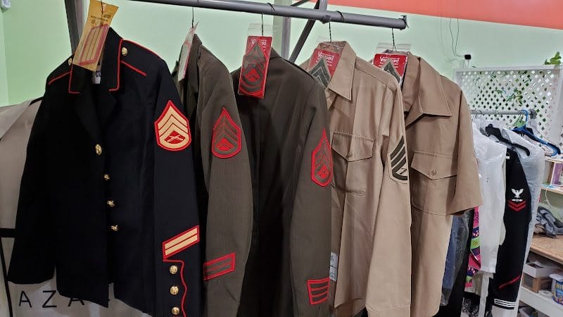 H & M Tailor & Alterations