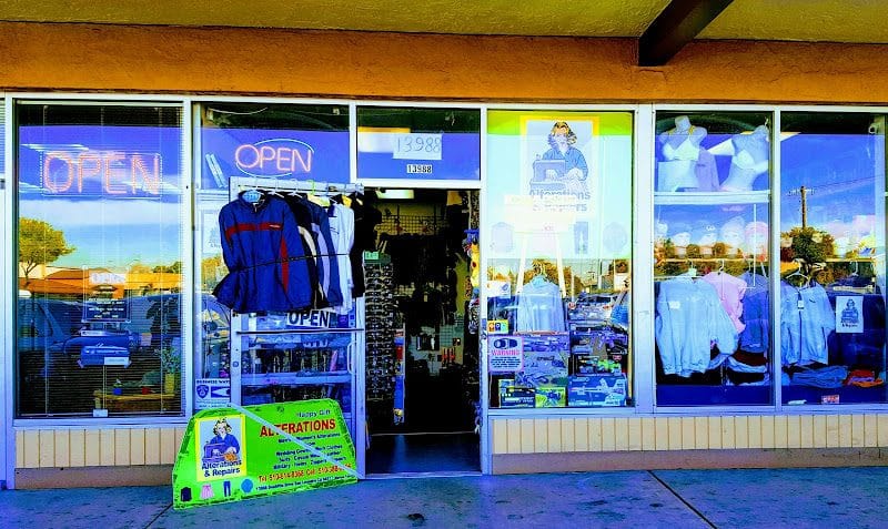 Happy Gift & Clothing Alterations