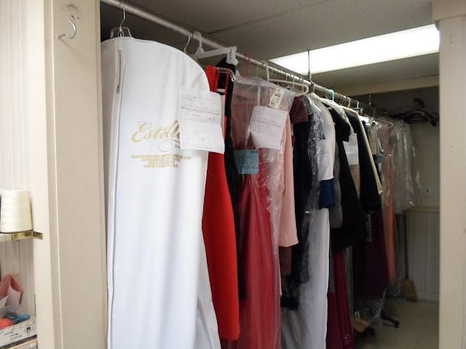 Ingrid’s Fashion Design and Alteration