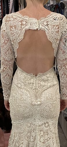 Jackie’s Tailoring & Alterations