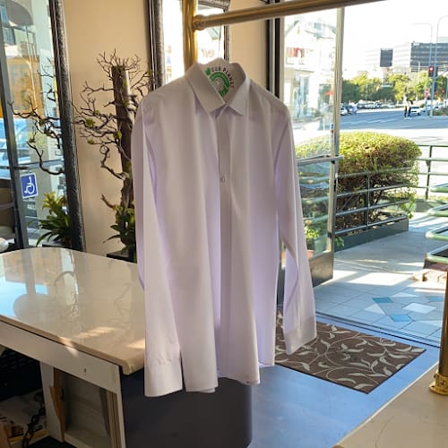La Vista Cleaners