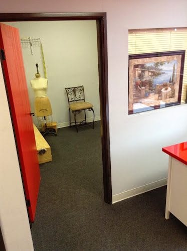 Lana’s Alterations