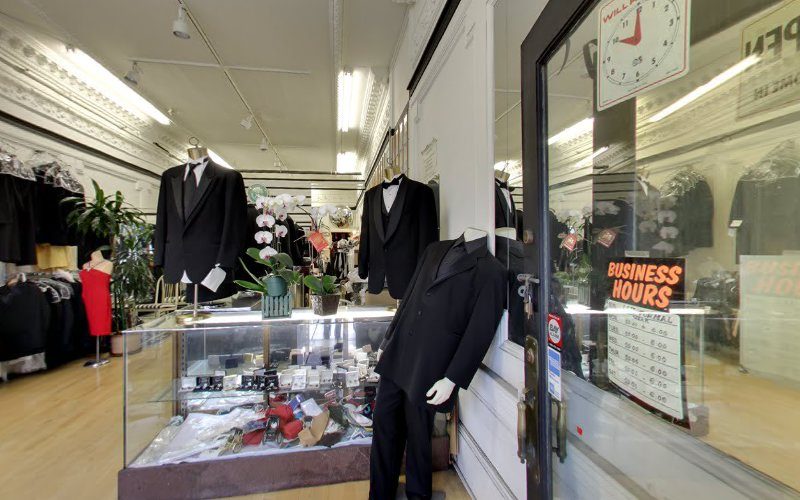 Lan’s Formal Wear