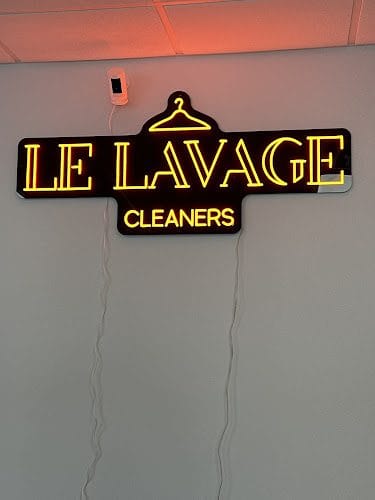 Le Lavage Cleaners