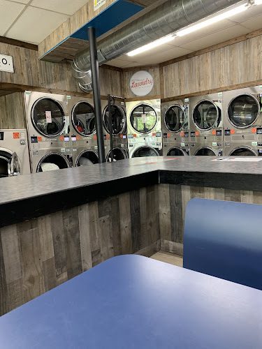 Lowell Hometown Cleaners & laundromat