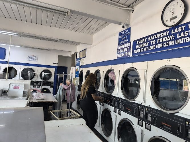 Lucky Washateria & Dry Cleaners