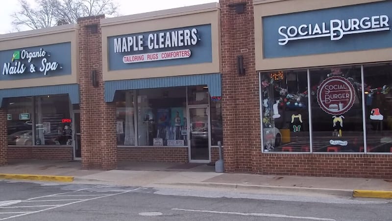Maple Cleaners & Laundry