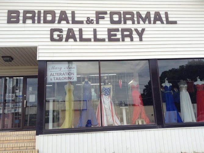 Mary Ann Alterations and Tailoring Designer