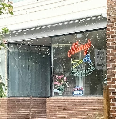 Mary’s Tailoring & Alterations