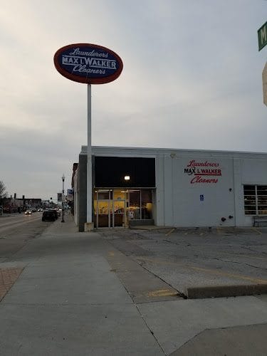 Max I. Walker — 59th & Maple Store