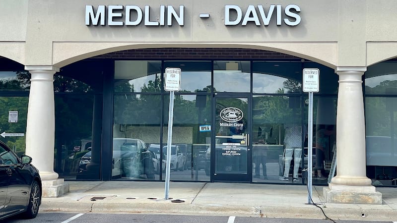 Medlin-Davis Cleaners
