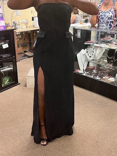 Millie’s Alterations-Tailoring
