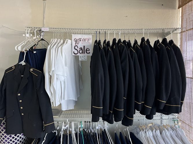 Mimi Cleaners | Fort Hood Military Alterations