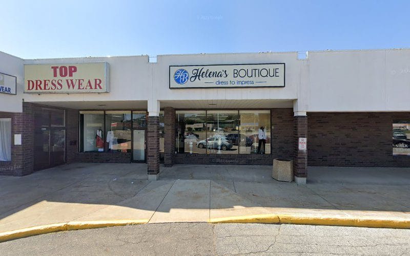 Moma Crissy’s Creations & Alterations LLC