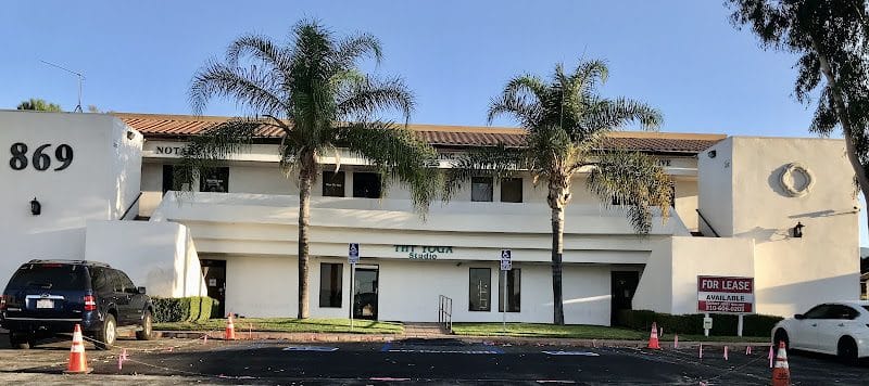 Nelab Alterations & Eyebrow Threading