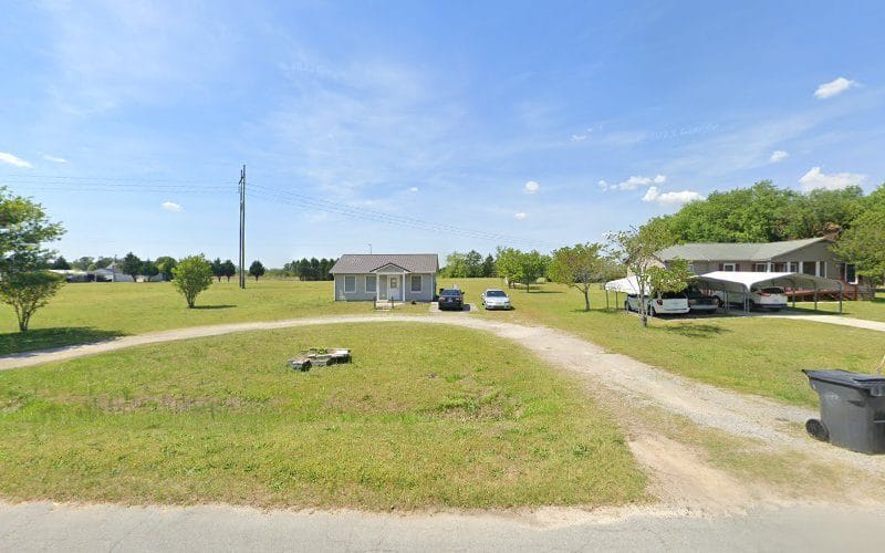 Nell’s Alteration Shop