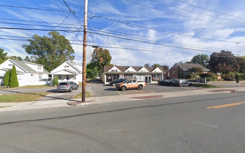 Pat’s Men’s Shop Formal Wear