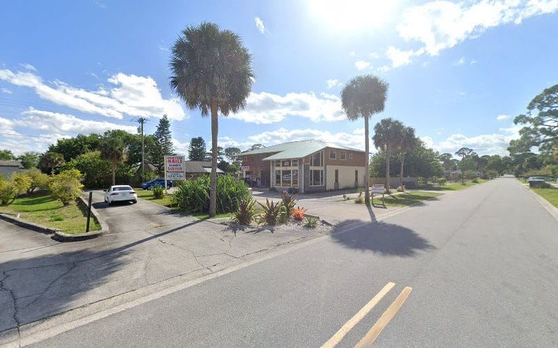 Queen’s Alterations