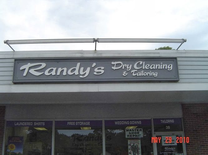 Randy’s Dry Cleaning & Tailoring