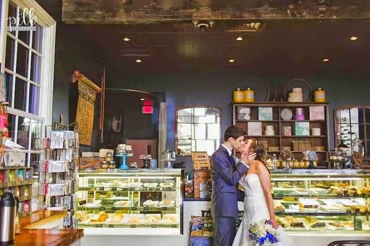 Renée’s Sew Easy Seamstress