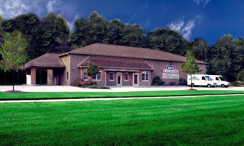 Ridge Cleaners – Dry Cleaning Cleveland Area