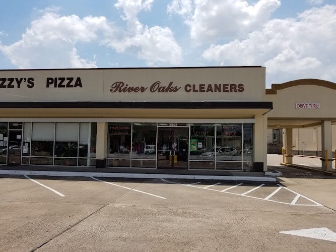 River Oaks Cleaners
