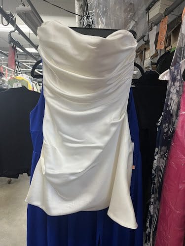 river park cleaners n alterations