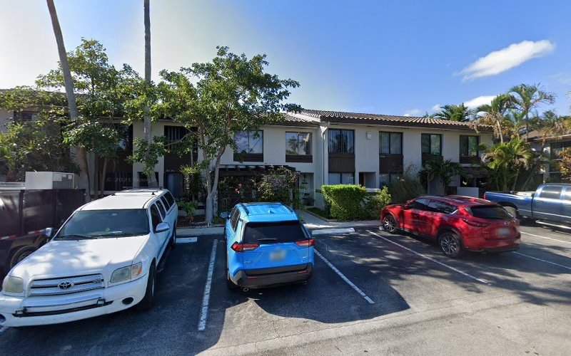 Seamstres in your Area