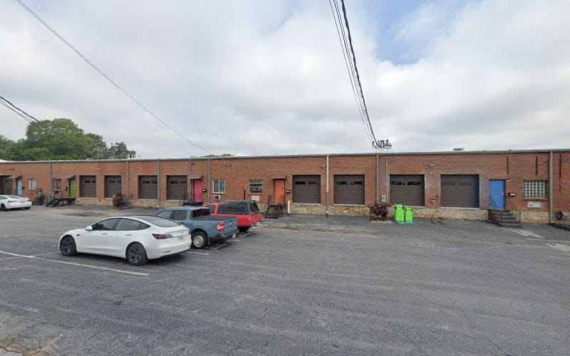 Sew Lucky Manufacturing