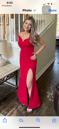 Shelley’s Formalwear and Alterations