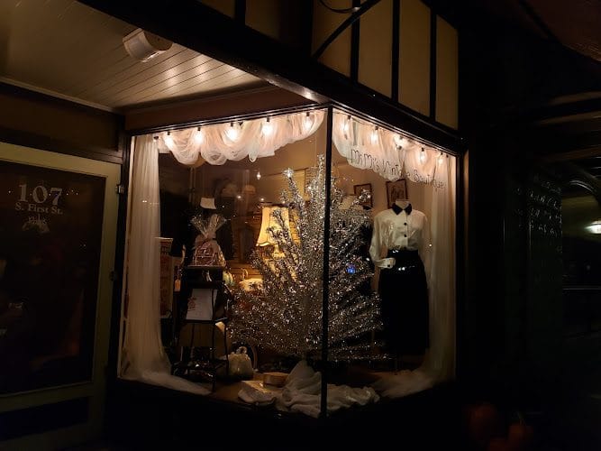 She’s the Cat’s Meow