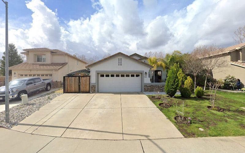 Stitching Studio | Alteration, Embroidery